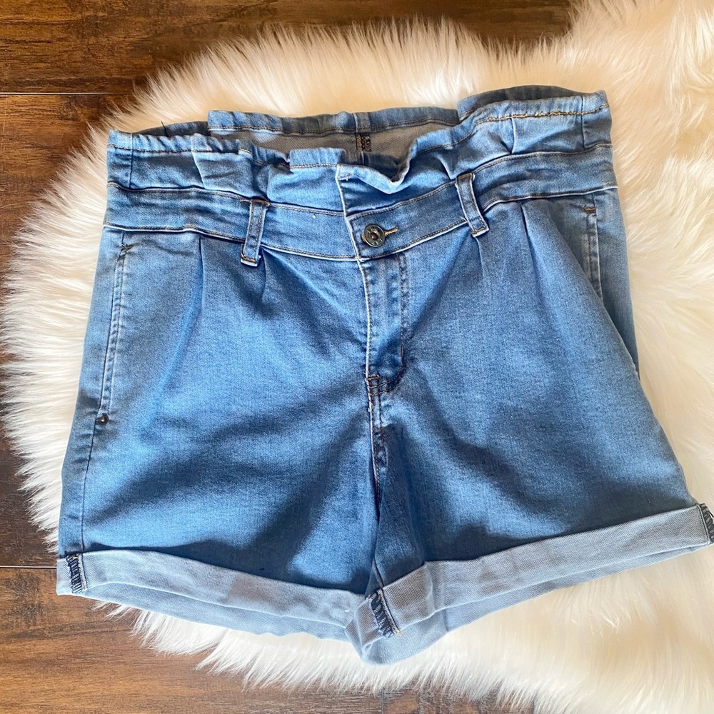 L&B Women’s Jean Shorts💫